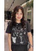 細かめパーマで抜け感たっぷりロングパーマ