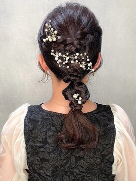 リコ 鳳(LICO) パーティーヘアアレンジ