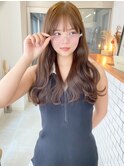 透明感グレージュのゆる巻きロング20代30代