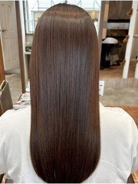 ルチア ヘア ステラ 京都店(Lucia hair stella) 髪質改善/イルミナカラー/縮毛矯正/学割U24/京都/河原町