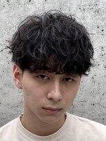 レタッチ バイ フィフス 天神大名(RETOUCH by fifth)&nbsp;天神メンズパーマルーズパーマシャドウパーマッシュウルフ緩め