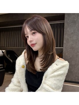 ラナ 新宿(lana) ミディアム/レイヤーカット/トリートメント/【lana hair新宿】
