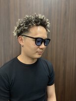 ドゥーエン(DoEN) メンズショートツイスパ/裾カラー