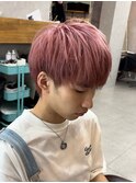 ピンクベージュ