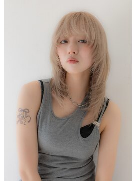 ソレイユトウキョウシブヤ(SOLEIL TOKYO shibuya) ワンカールミディアムレイヤー