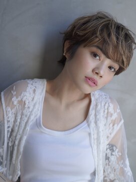 ワン 大船(ONE003) マッシュ/くびれヘア/ビタミンカラー/メルティーカラー/大船駅