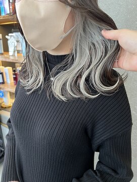 ロンド 表参道店(Lond) 【Lond表参道倉崎涼】ちらっと見えるインナーカラーが可愛い！