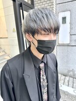 ニュート(Neut )&nbsp;エンドカラー/ホワイトグレー/裾カラー/メンズハイトーン