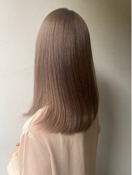 フュー 新小岩(few.) 黒髪/グレーベージュ/レイヤーロング/前髪パーマ[新小岩駅]