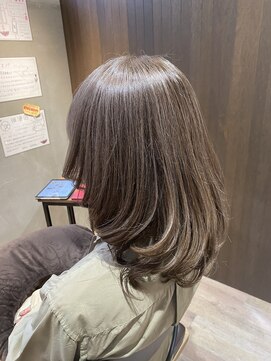 キコーヘア(kiko hair) 【透明感ミディ/白髪ぼかし/脱白髪染め】吹田/岸辺/千里丘/江坂