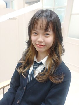 ハイストリートヘア(High street Hair) 初ブリーチオンカラーは可愛さキープしながら攻めます！