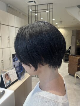 ヴァネッサ VANESSA 【明石】大人かわいい20代30代40代前下がりショートボブ
