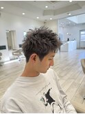 スパイキーショート　ブリーチカラー　透明感グレー