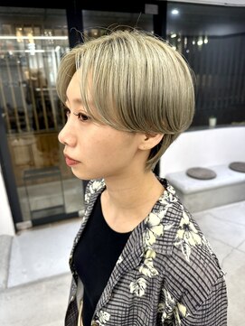 フォト 新宿(foto) ハイトーンショート