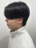 ヒュイル バイ ニアウ(Hwyl by Niau) メンズセンターパートウルフパーマニュアンスパーマ韓国風ヘア