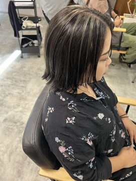 ヘアメイク リヴ(Hair Make Liv) contrast highlight