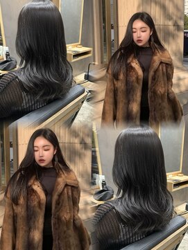 アイニティ(Inity) オリーブグレージュ