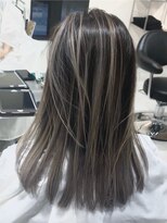 フリーク(FLEEK)&nbsp;神戸　FLEEK  全方位型バレイヤージュ