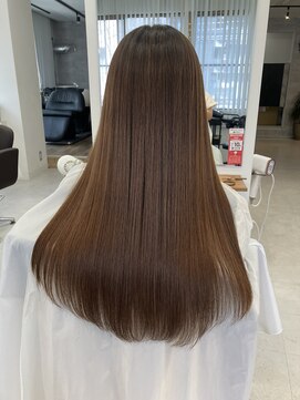 レア(l'ea) 縮毛矯正で、悩み解消、サラつやストレート