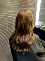 フルショウ 梅田(FURUSHO) トップにレイヤーを入れたセミロング