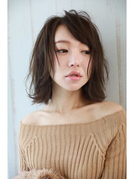 アバント(avant) 外ハネ　ボブ