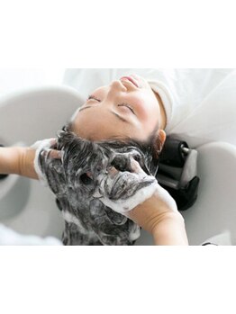 【頭の整体】自律神経のバランスに着目した本格スパをお手頃価格でご案内！一度受けたらやみつきに♪