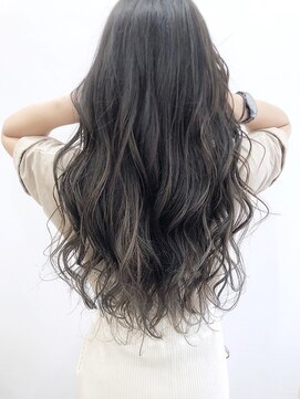 ティンク センター南 (Tink) ハイライト/ローライト/モノトーングレージュ/ロング