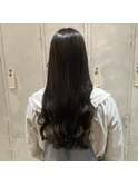 アッシュブラック