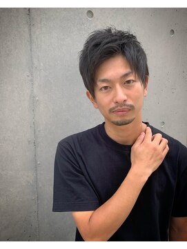 ベッロ(Bello) ワイルドアップバング×爽やかツーブロックで旬ヘア