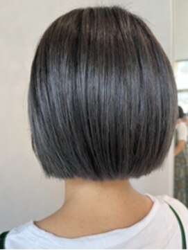 オレロ 国立(olelo) 大人ガーリー/似合わせカット/リバースセンターパート/国立