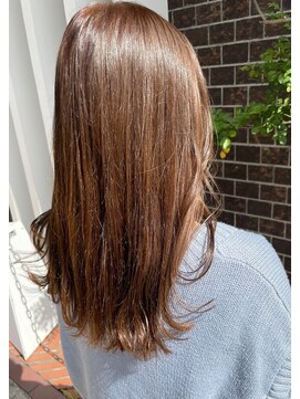 スイート(Suite) 人気なベージュ／レイヤーカット／20代30代40代