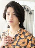 Cカールで色気が漂うルーズなかきあげメンズロングウルフB草加