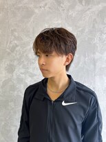 ウシワカマルイースト(ushiwakamaru East) フェザーショート