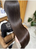 【髪質改善縮毛矯正】シャキンとならないナチュラル艶髪◎