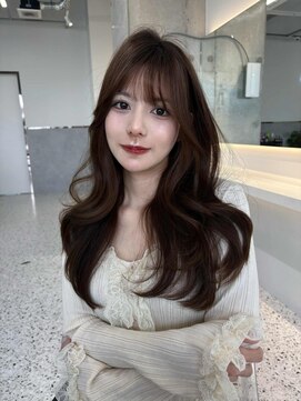 ロール 博多(Role) ベージュカラー/透明感カラー/レイヤーカット/韓国ヘア/顔周り