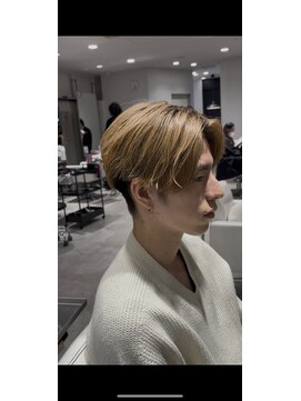 ミリ(milli Produce by ITAKURA) 毛流れセンターパート