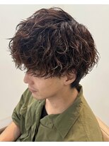 コア(CoRe.gn)&nbsp;10代20代波打ちスパイラルパーマで色気をプラス◎メンズ
