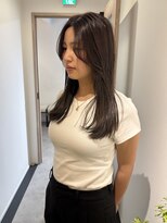 ゼン(ZEEN)&nbsp;前髪レイヤー/チョコレートブラウン 担当:いとうゆい