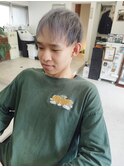 ホワイトハイライト(フェードカット)