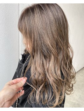 トリート 南行徳本店(TREAT) ハイライトベージュ×ローレイヤー