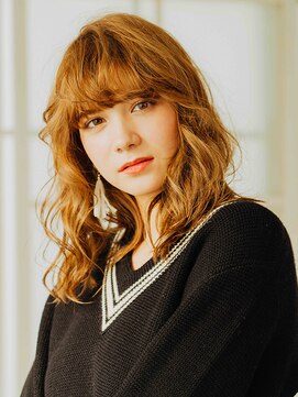 アマリス(Amaris) 重めドーリーカール20代/30代/40代/50代/庭瀬