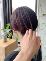 テトヘアー(teto hair) 丸みショート、前髪インナーカラー、フェイスフレーミングカラー
