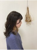 イヤリングカラーで春らしく柔らかさを!