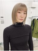 white beige × 小顔ウルフ