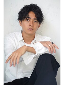 ロミーオム 本厚木(ROMMY. Homme) ツイスパ×分けスタイル