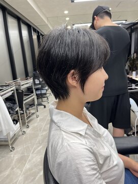 ハルキミナト ジャパン トウキョウ(HARUKI MINATO japan TOKYO) 小顔ショート