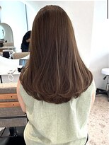 モアナ バイ ラナ(MoanA BY LANA)&nbsp;ミディアムストレート　小顔ヘア　伸ばしかけヘア　白髪染め