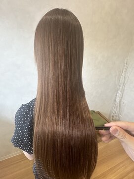 リーリエ(LILIE) 30代40代50代 髪質改善ストレート メテオ  縮毛矯正