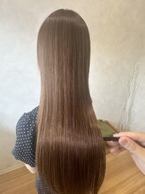 リーリエ(LILIE) 30代40代50代 髪質改善ストレート メテオ 縮毛矯正