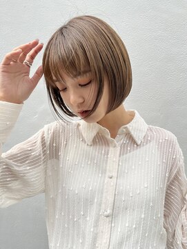 リブレ(LIBRE+hp) 切りっぱなしボブ 前髪あり